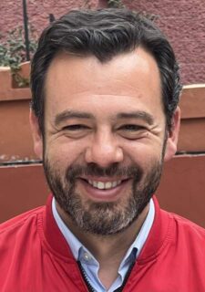 Carlos Fernando Galán in a formal portrait, 2023
