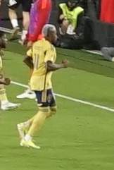 Carlos Gómez compitiendo en un partido de la MLS