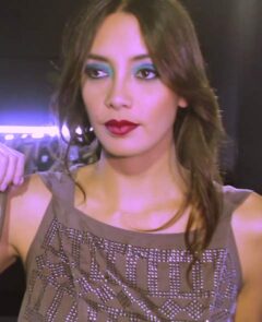 Carolina Guerra en desfile de moda en Cali, 2011
