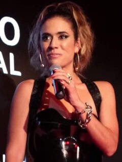 Carolina Ramírez posando en 2019