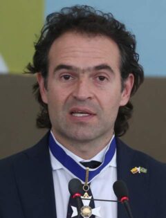 Federico Gutiérrez attending a political event in 2016