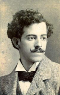 Retrato clásico de Guillermo Valencia, poeta colombiano