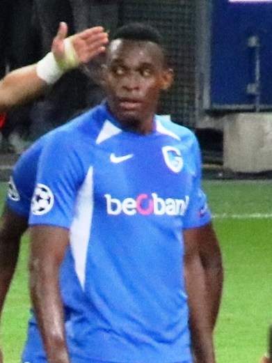 Jhon Lucumí en acción con Genk en 2019