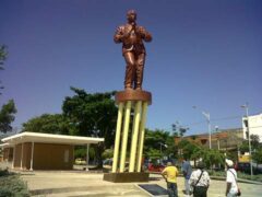 Estatua de Joe Arroyo en Barranquilla