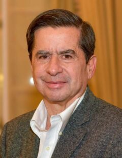 Juan Fernando Cristo in a formal political portrait, 2024