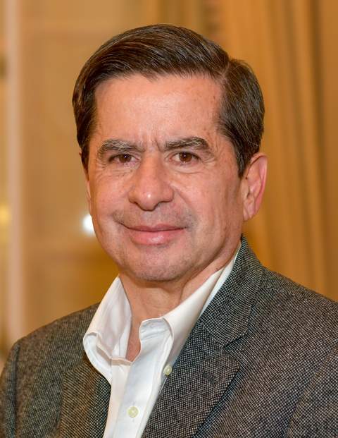 Juan Fernando Cristo in a formal political portrait, 2024