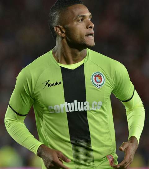 Miguel Borja en acción con Cortuluá en 2016