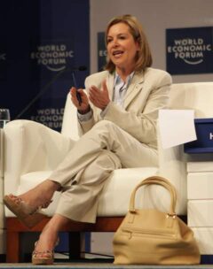 Noemí Sanín participando en el Foro Económico Mundial 2010