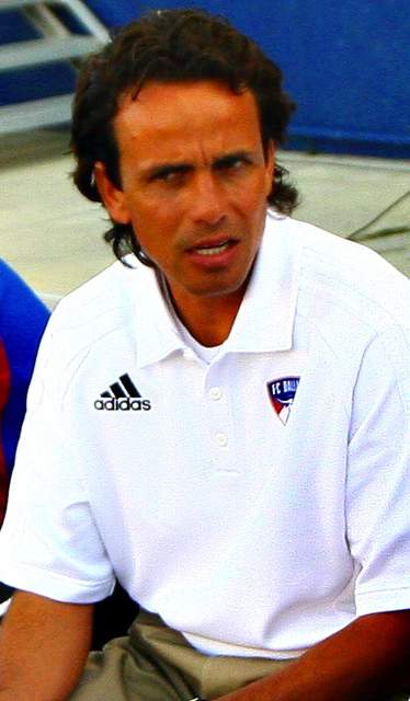 Óscar Pareja vistiendo la camiseta de FC Dallas en 2008