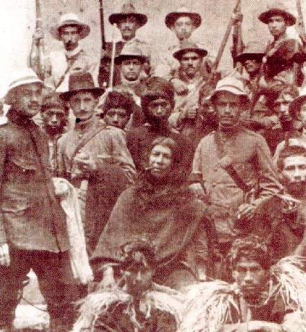 Quintín Lame arrested with indigenous comrades in 1915