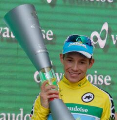 Miguel Ángel López on the podium at Tour de Suiza 2016
