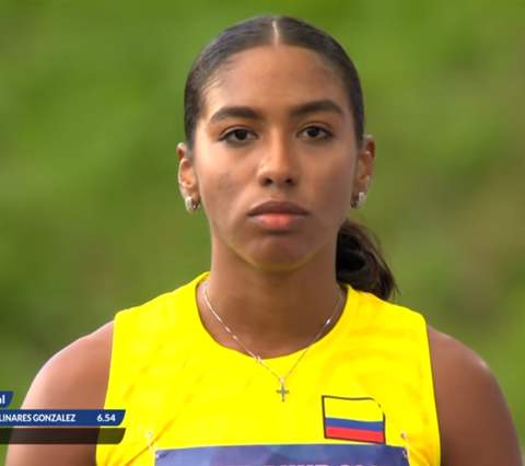 Natalia Linares compitiendo en los Juegos Mundiales Universitarios 2025