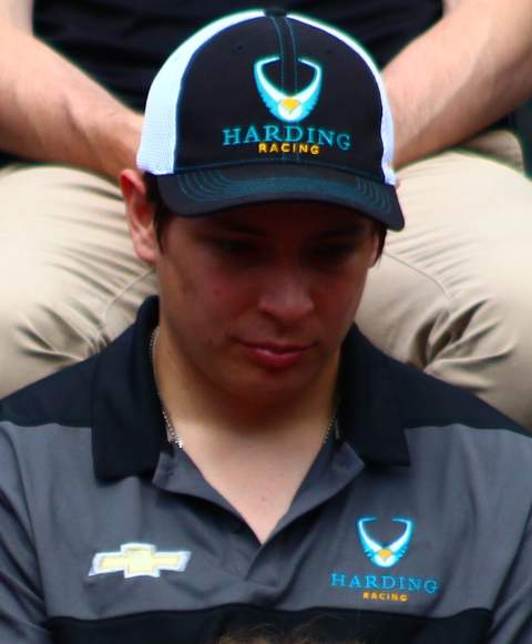 Gabby Chaves en la reunión de pilotos en 2018