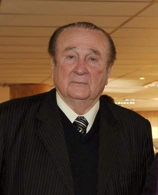 Nicolás Leoz attending a sports event in 2009