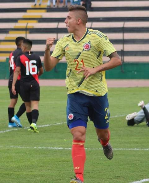 Juan Pablo Ramírez en uniforme de fútbol