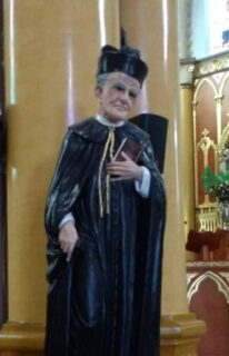 Retrato del sacerdote católico Mariano de Jesús Euse Hoyos