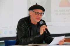 Retrato de Santiago Castro-Gómez en 2024