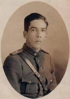 Alberto Ruiz Novoa in early years as Colombian officer