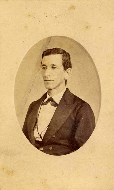 Retrato formal de Pedro Justo Berrío, político colombiano