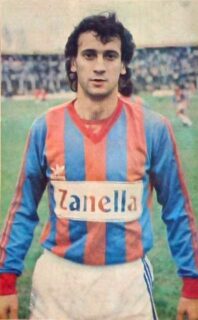 Walter Perazzo during his football career in 1986
